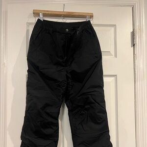 New Land's End Boys "grow along" snow pants. Never used.